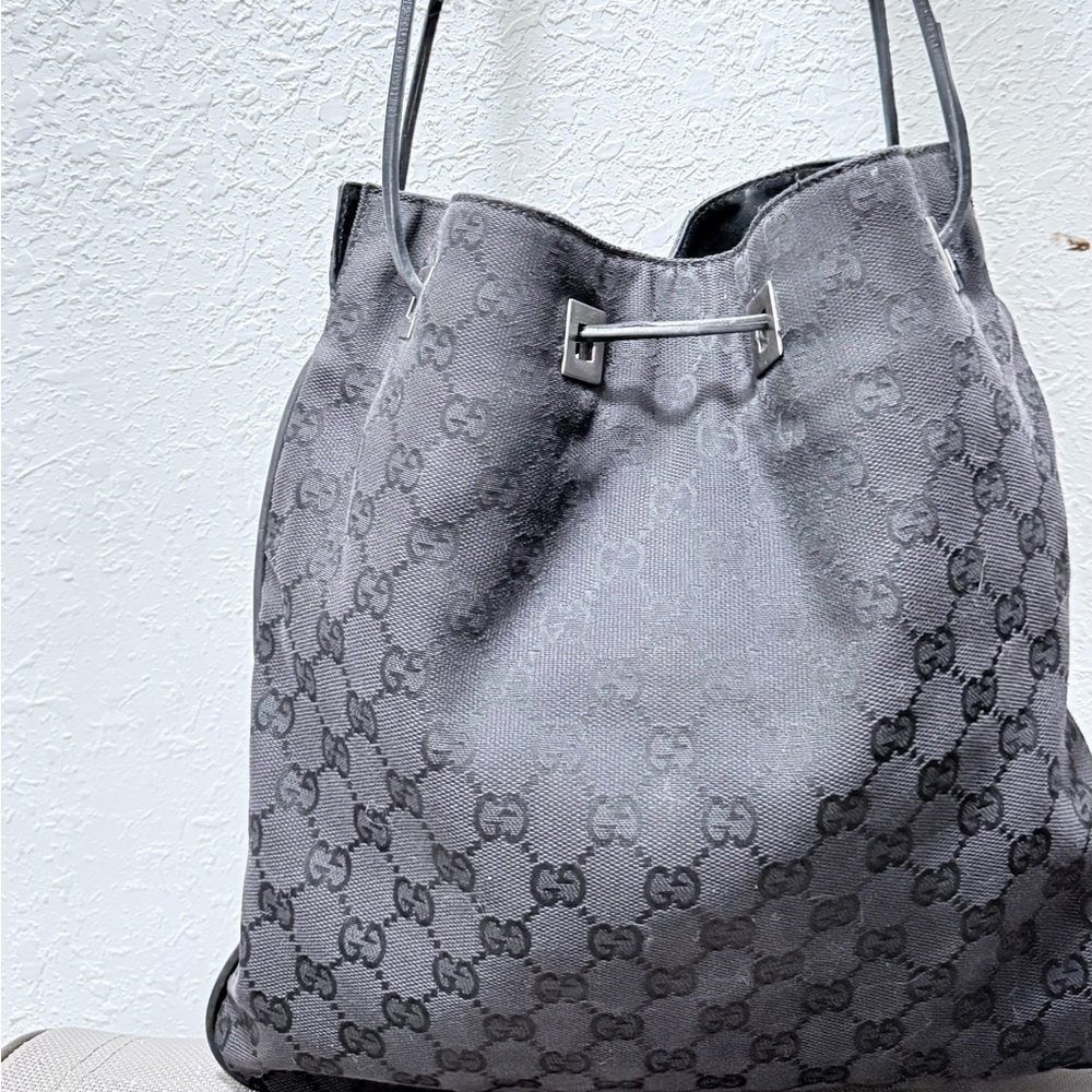 Gucci Shoulder Bag